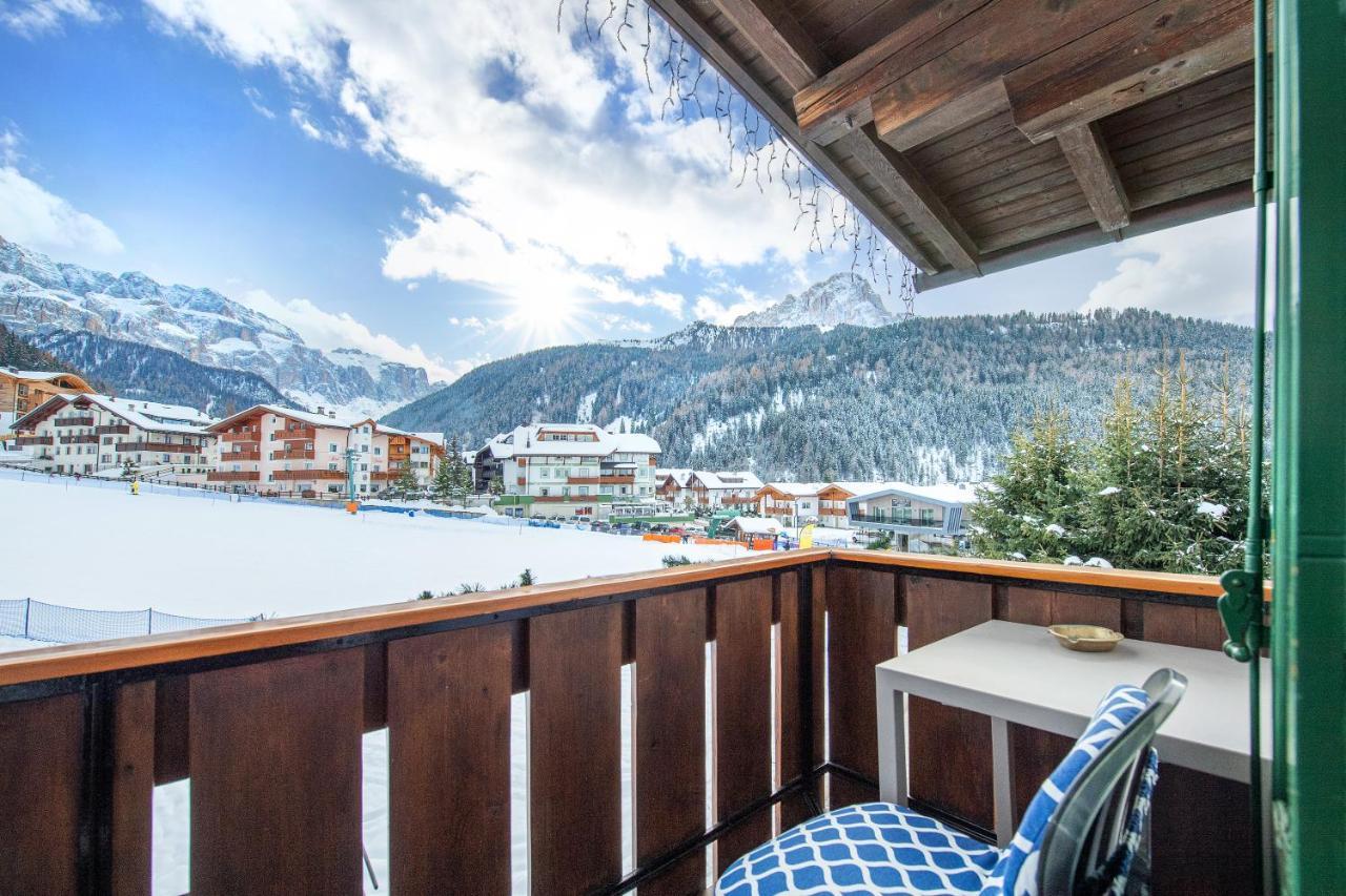 Garni Bondi Bed & Breakfast Selva di Val Gardena Exterior photo